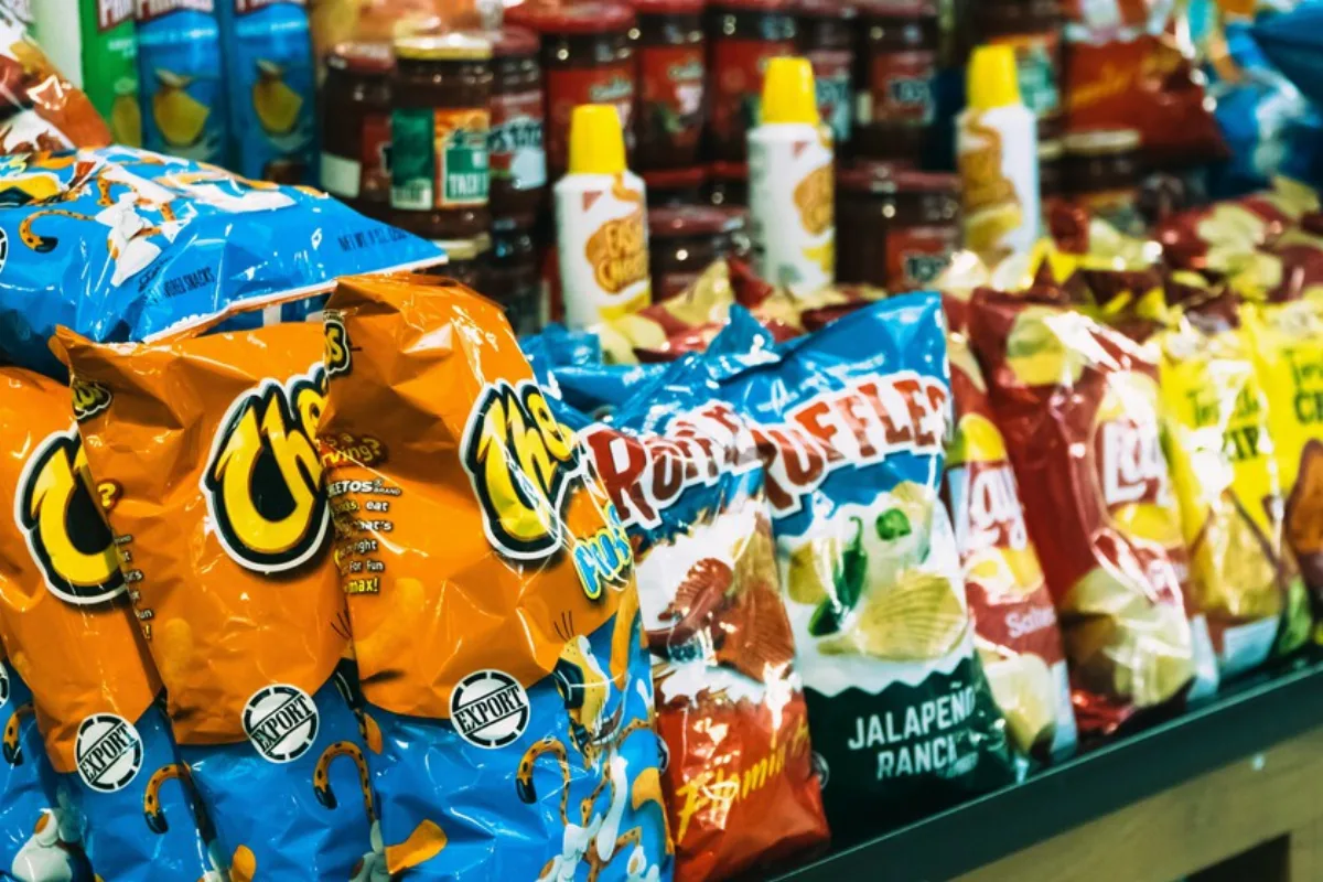 La comida chatarra está diseñada para que comas un 15% más sin darte cuenta