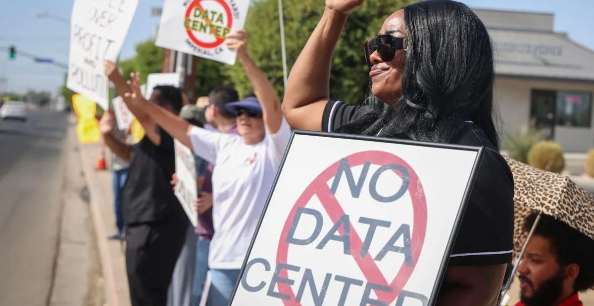 California endurece reglas de energía y agua para centros de datos de IA