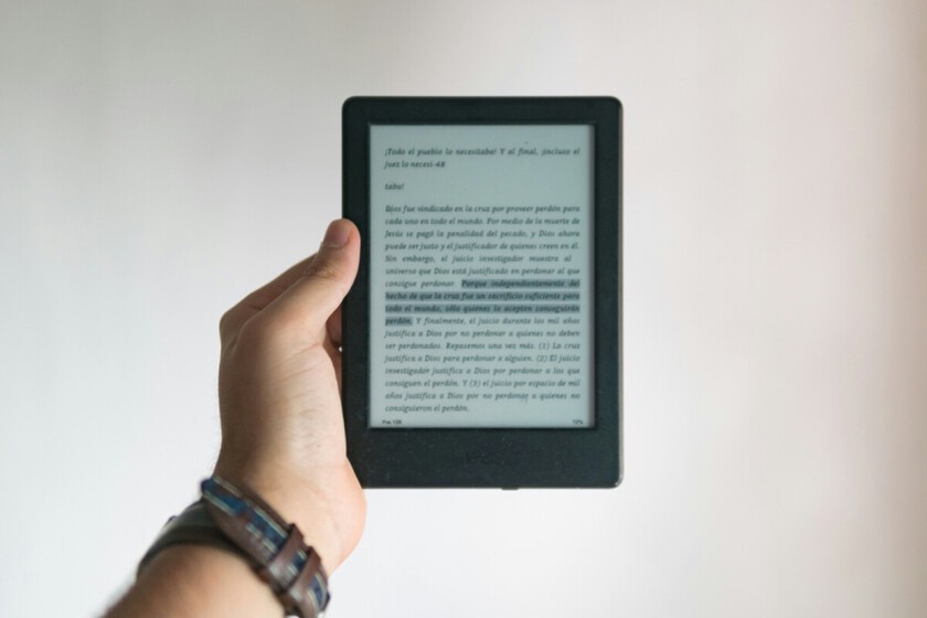 Amazon deja sin tienda a Kindles antiguos a partir del 20 de mayo de 2026