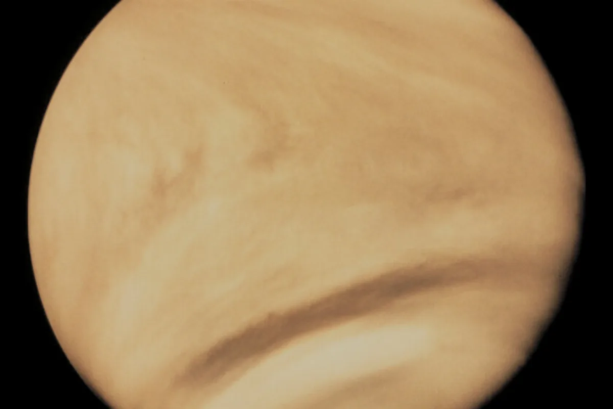 Venus podría albergar vida en sus nubes: la primera prueba de laboratorio que lo respalda
